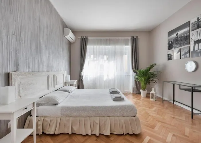 Regina Luxury Flat